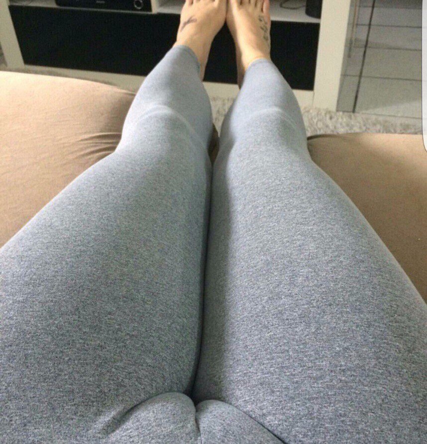 Wife legs closed keep pussy cant