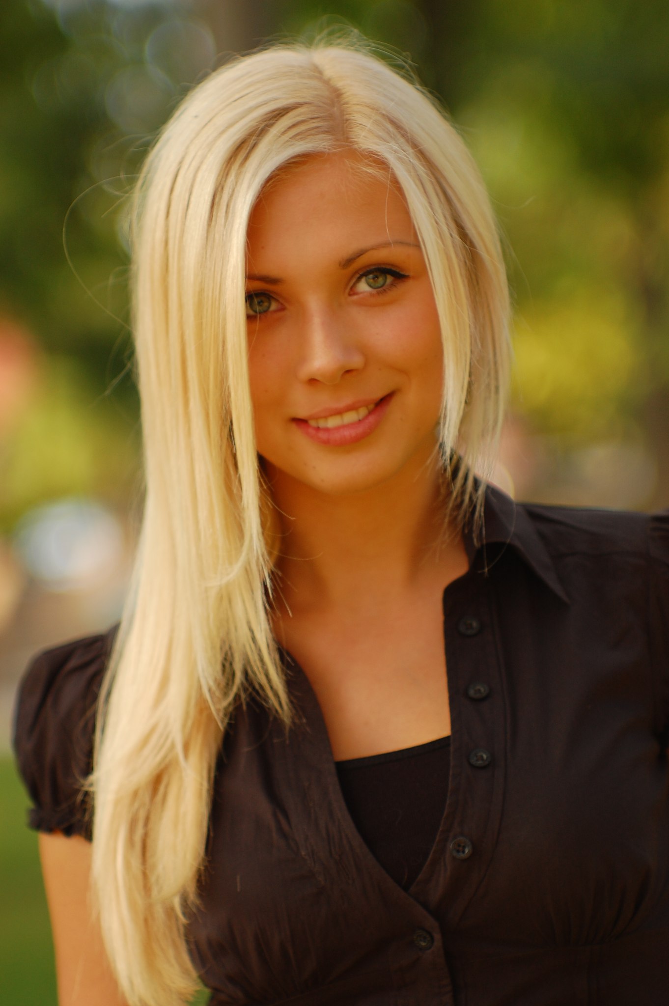 Бесплатный сайт знакомств с номерами телефонов. Молдаванка блондинка. Красавицы 30+. Белорусские блондинки. Женщины для серьезных отношений блондинки.